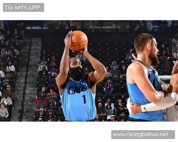 邓恩谈范甘迪防守体系的熟悉度与比赛执行的重要性