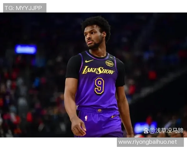 湖人唯一亮点！惨败20分布朗尼却轰9分2助，正负值+4他能昂首离开