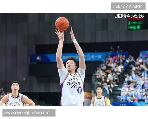 CBA最新排名!广东连升2名杀到榜首,首钢重返第4,辽篮仅排第15